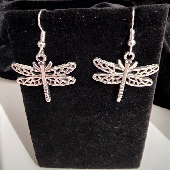 Silver Dragonfly Earring set D - Picture 5 of 6